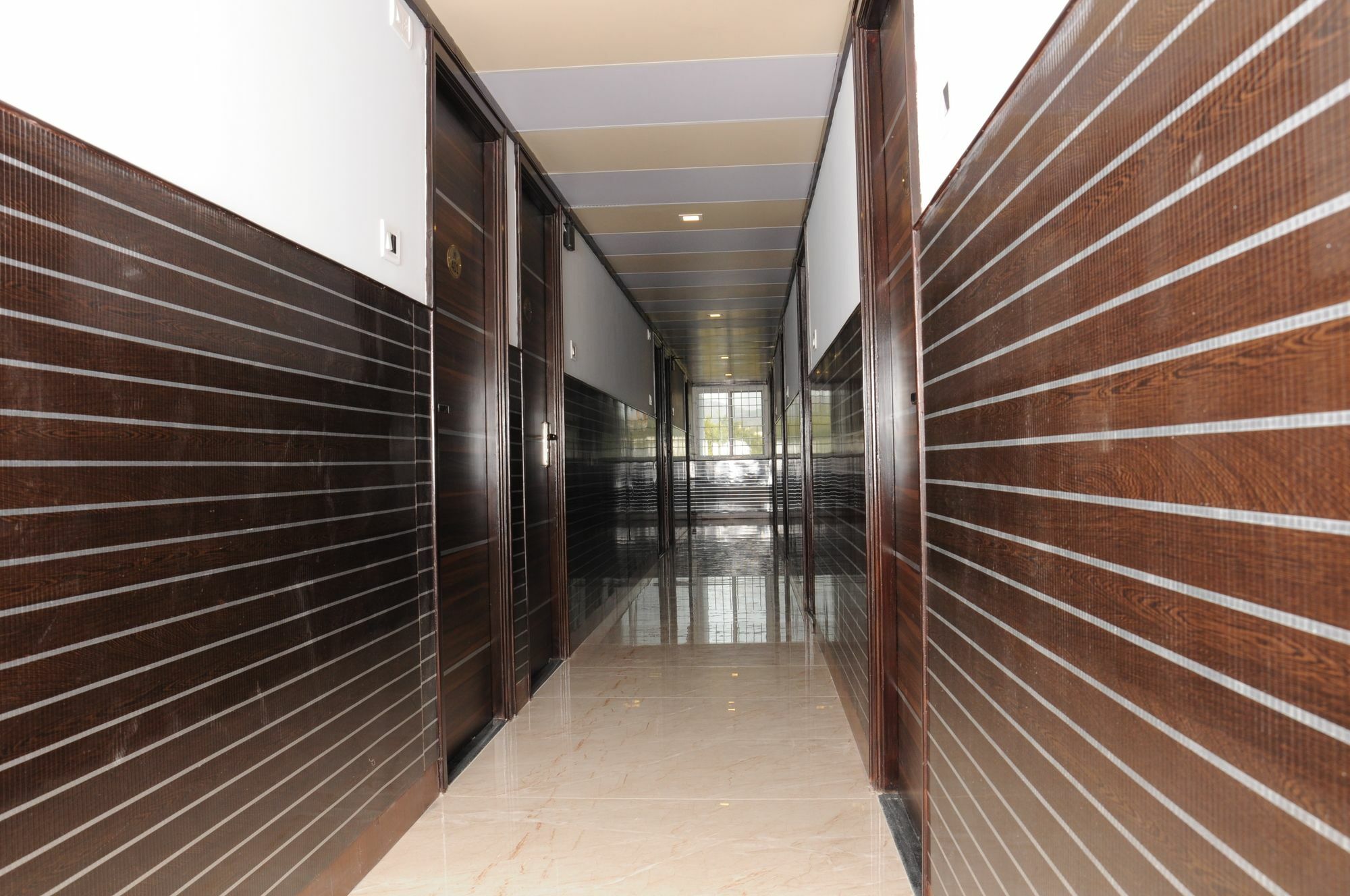 Super Townhouse Chennai Near Airport Formerly Sai Bala Budget Exterior photo